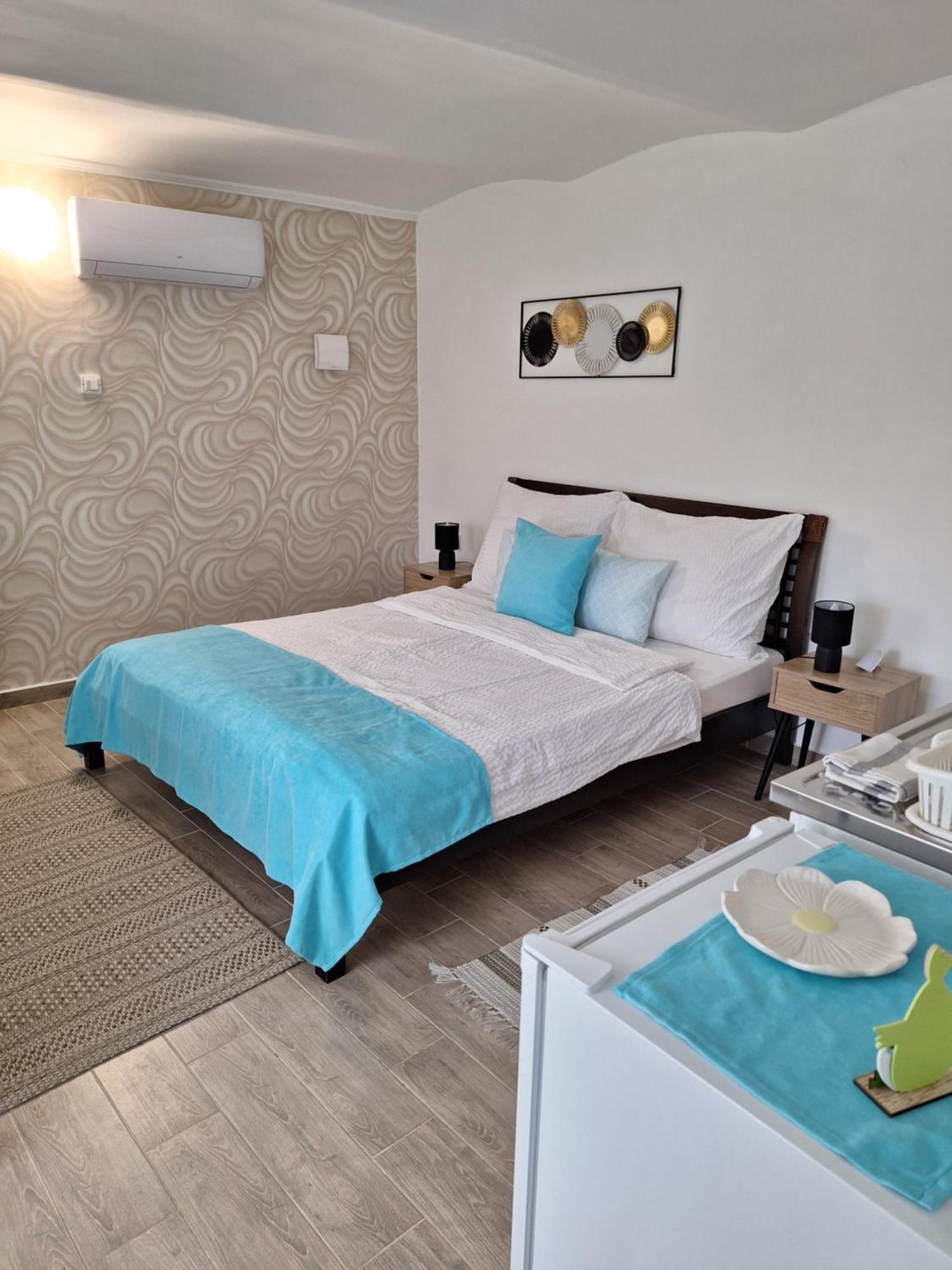 Varfal Apartman 埃格尔 外观 照片
